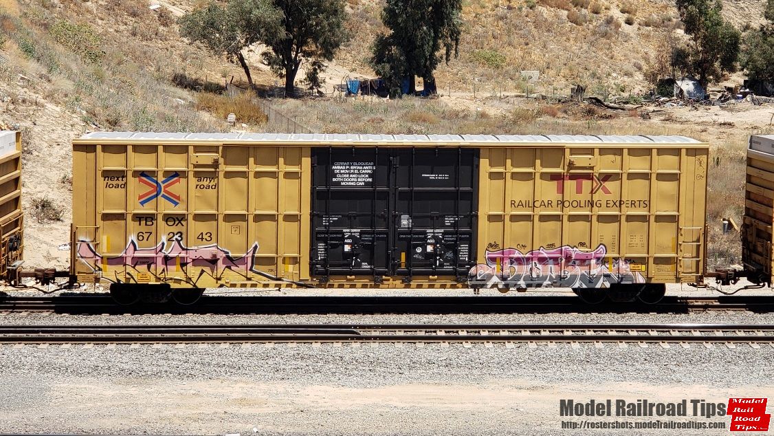 TBOX 672343
TBOX 672343
60' double plug door high cube boxcar
31 July 2020
Pepper Ave overpass 
West Colton CA
