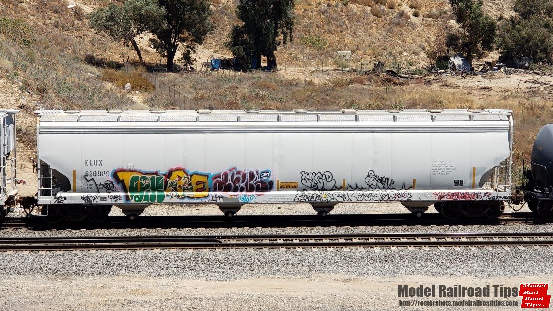 EQUX 620986
EQUX 620986
4 bay covered hopper
31 July 2020
Pepper Ave overpass 
West Colton CA 
