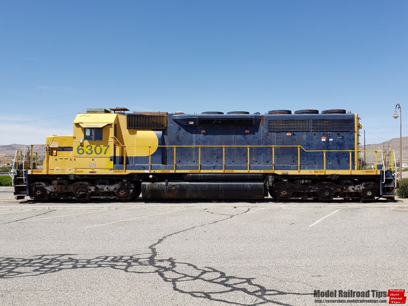 GN (BNSF) 6307
GN 6307
(BNSF uses GN when retiring engines) 
EMD SD39
22 May 2020
Barstow CA 
